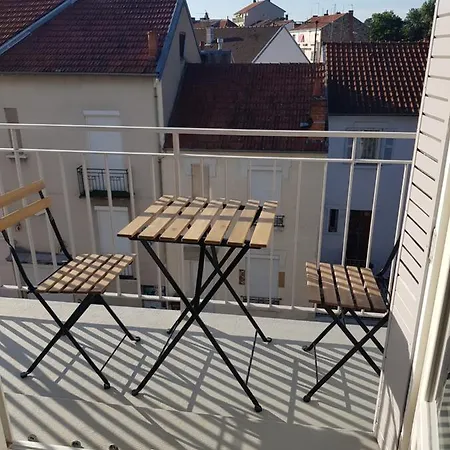 A 5 Minutes A Pied Du Centre Equestre Du Sichon Apartamento Vichy